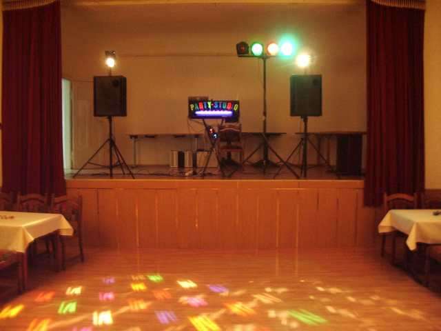 Mobile Diskothek, Mobile Discothek, Mobildisco, DJ für alle Partys und Feiern